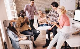 5-2 fun and humour-480586839.jpg